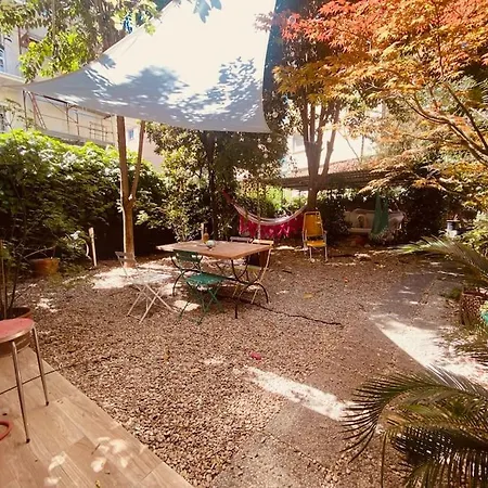 Cozy Studio Flat With Garden