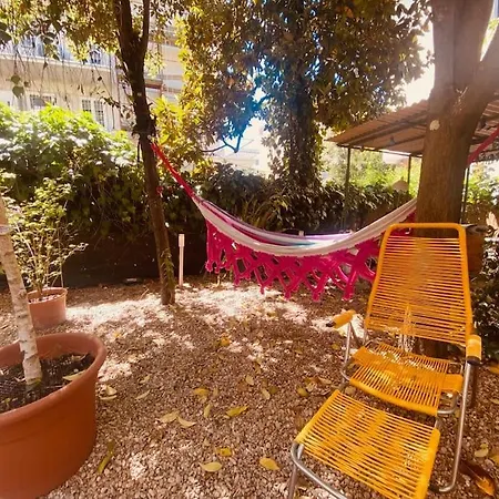 Cozy Studio Flat With Garden ローマ